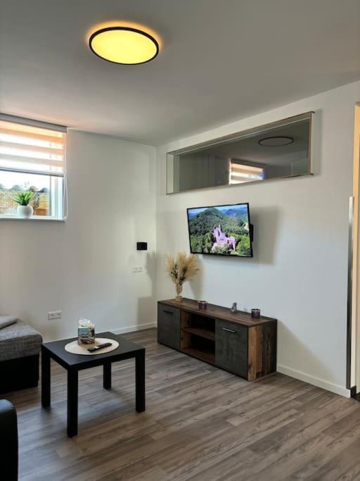 Ferienwohnung In Der Suedpfalz Zeiskam ภายนอก รูปภาพ